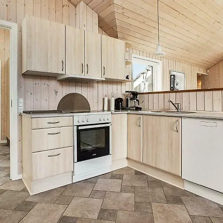 6 Person In * Ansager